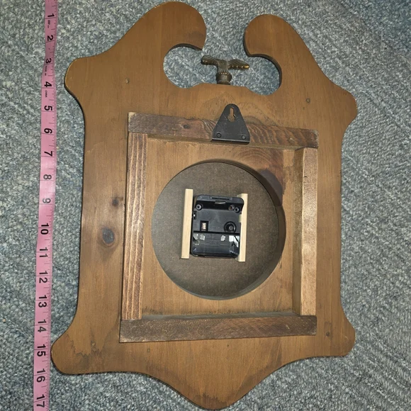 Vintage New England Wooden Floral Wall Clock - Picture 5 of 6